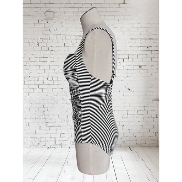 Nip Tuck Womens Beach Sorrento Stripe Joanne Tummy Control Swimsuit Size 8 - Picture 4 of 11